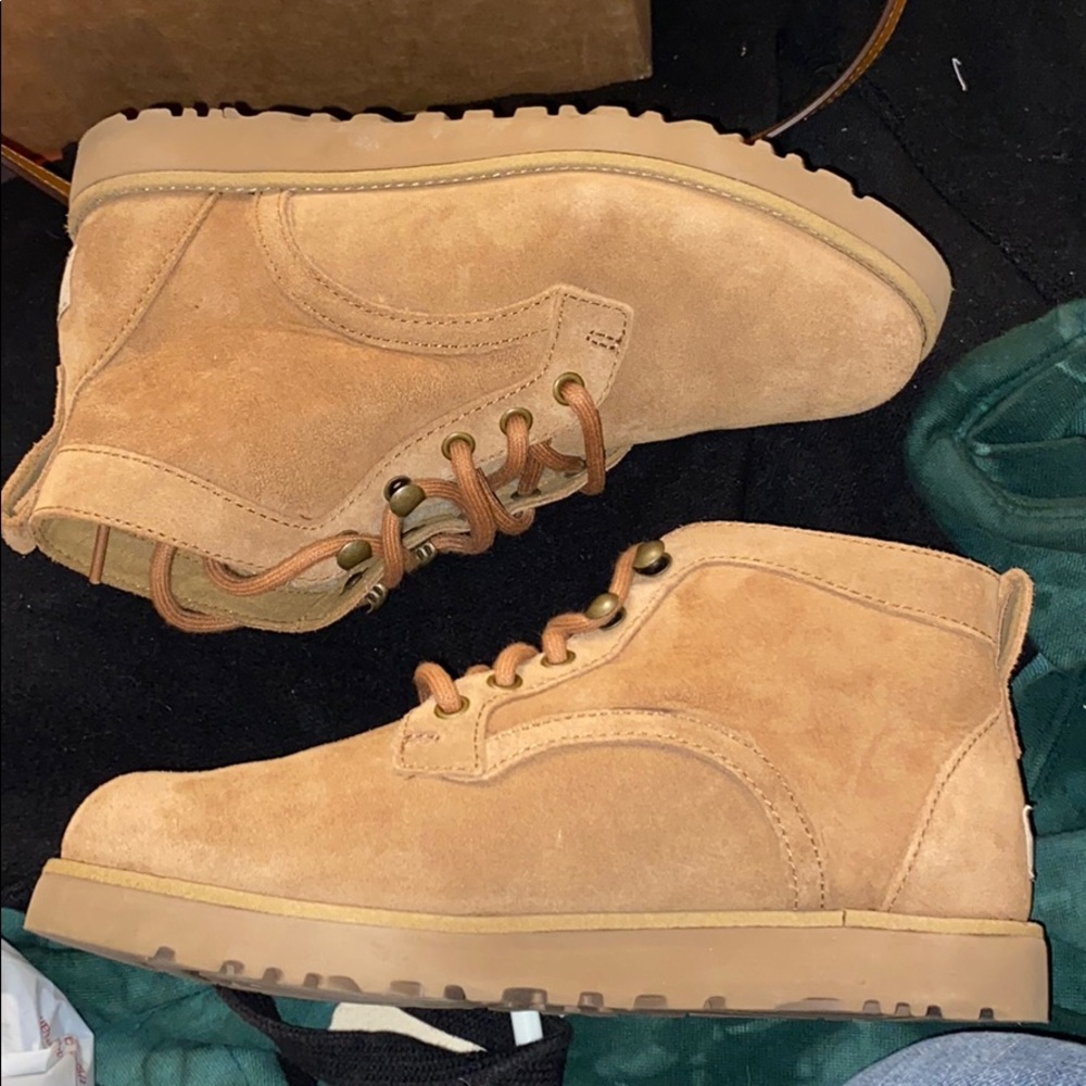 Brown Ugg’s